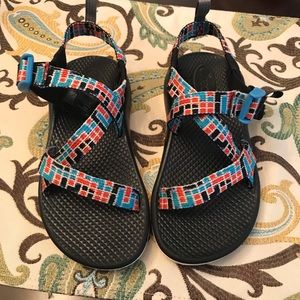 Girl’s Chacos